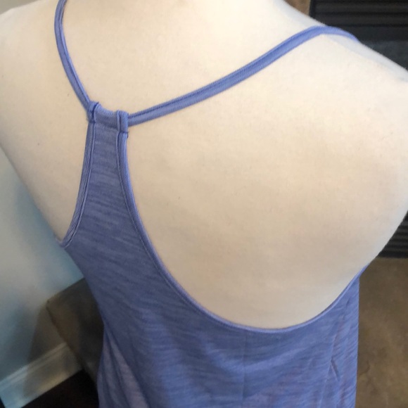 Brand new women’s tank top by Under Armour size M - Picture 5 of 8